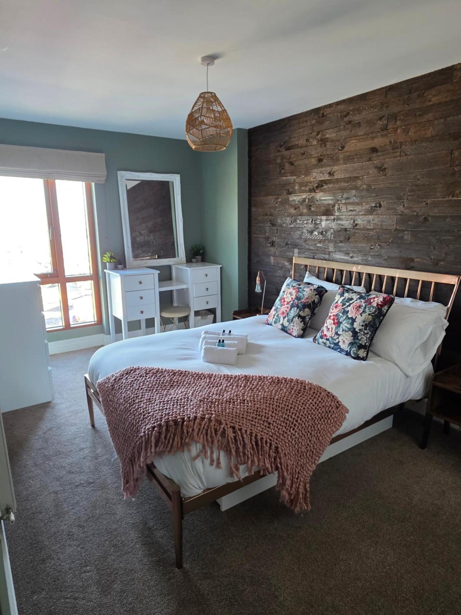 Sailortown Stays - 4 Star Luxury Apartment Belfast Buitenkant foto